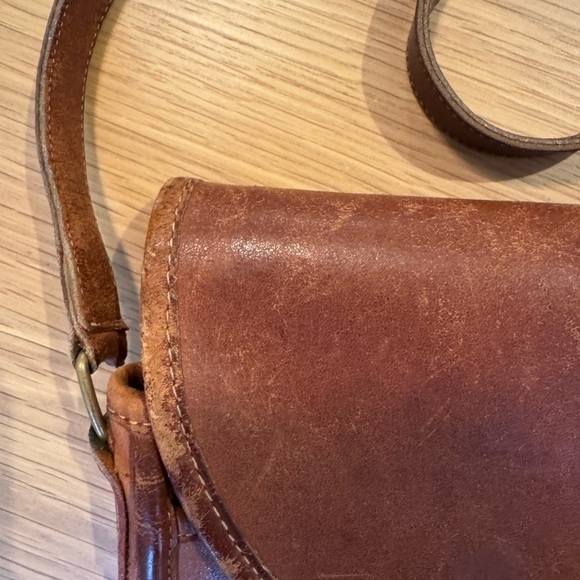 COACH Vintage 1980s Made in USA NYC Leather Saddle Bag Creed 6642 - Picture 4 of 10